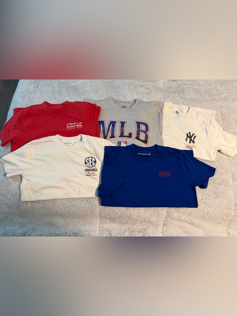 Lot of boys Abercrombie Kids Graphic Tees - size 13/14